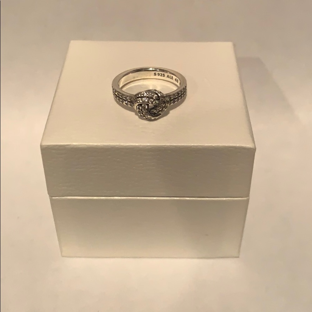 Pandora Shimmering Knot Ring